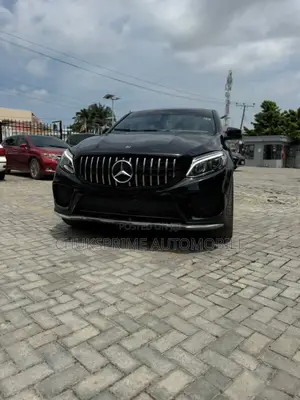 Mercedes-Benz GLE-Class 2018 Blue