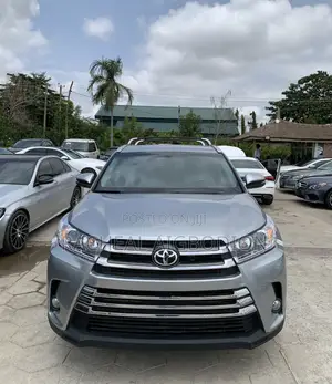 Toyota Highlander 2014 Silver