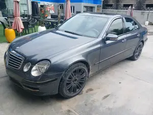 Mercedes-Benz E350 2008 Gray