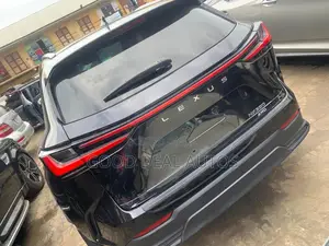Lexus NX 2022 Black