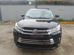 Toyota Highlander 2015 Black