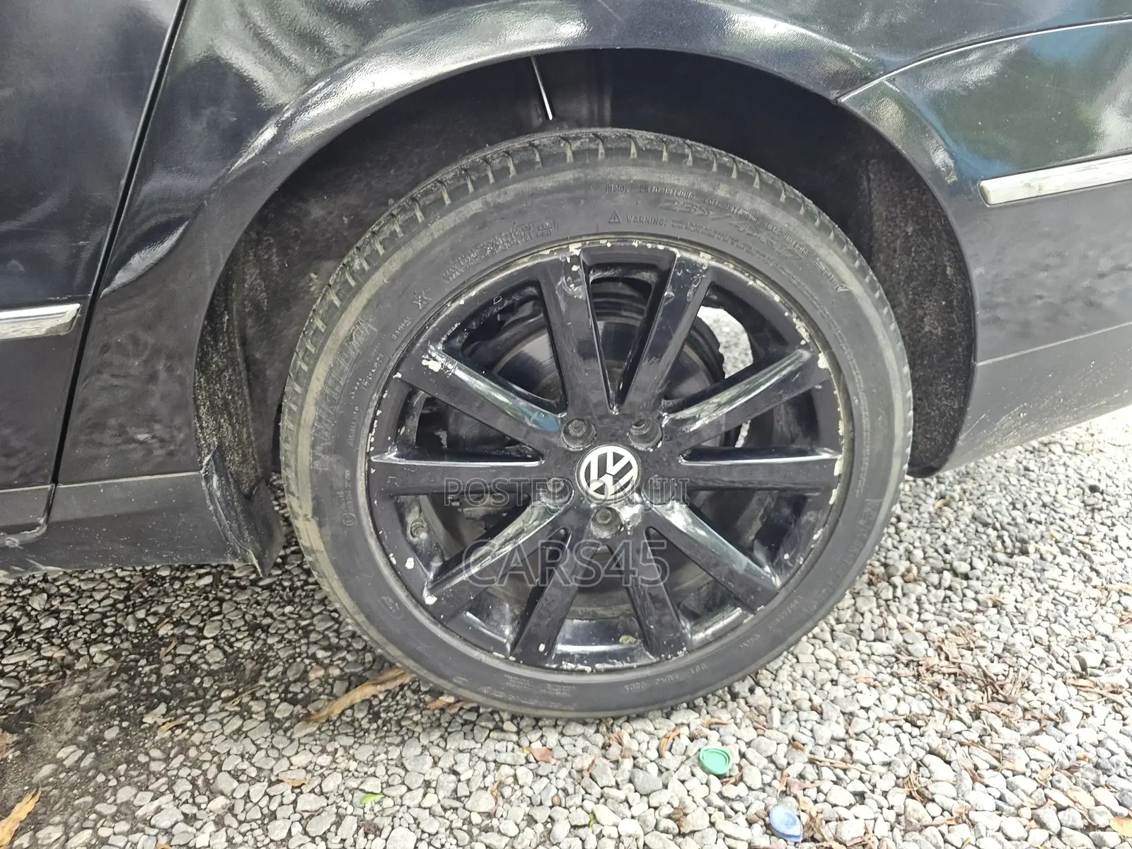 Volkswagen Passat 2010 Black