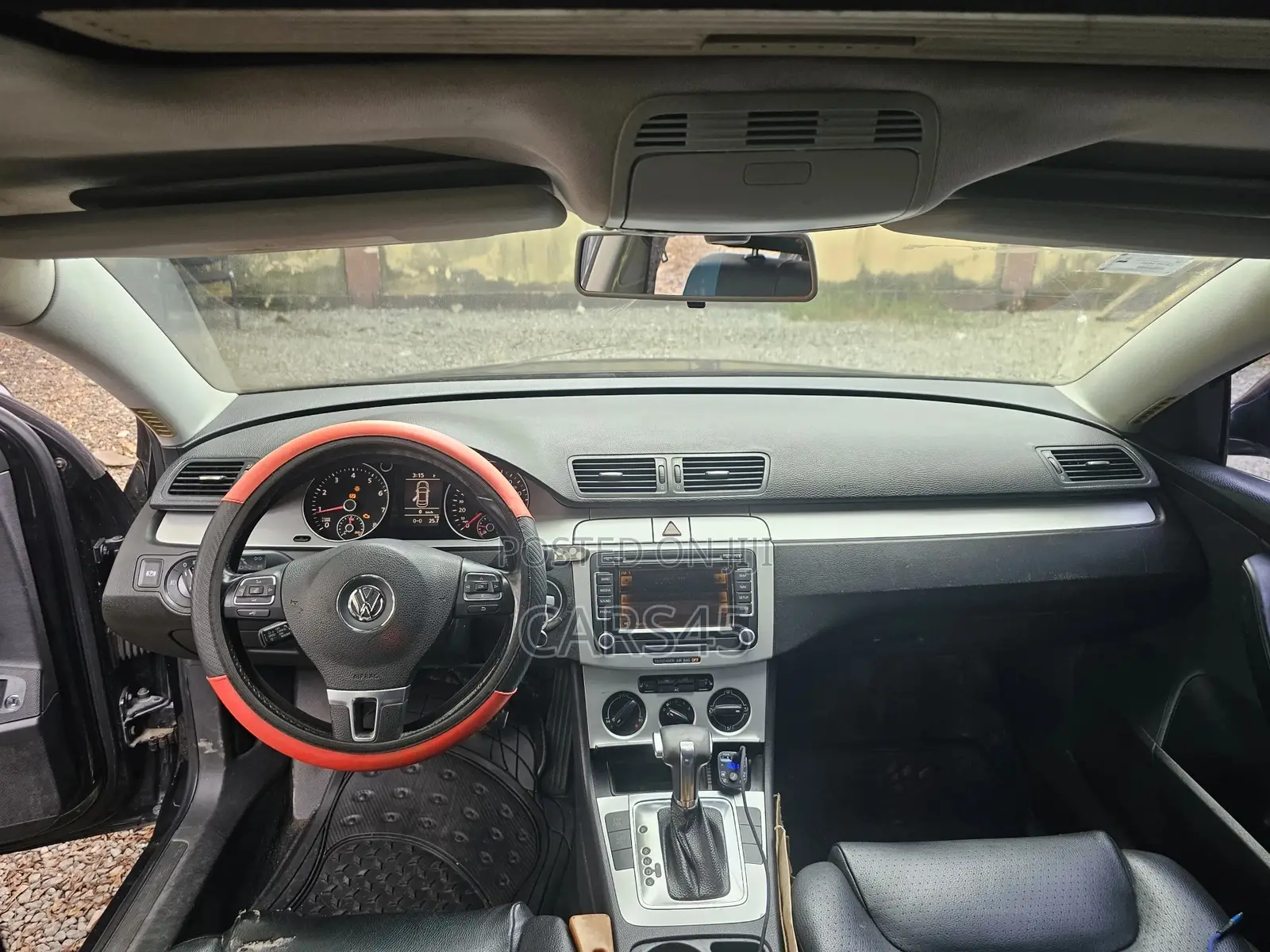 Volkswagen Passat 2010 Black