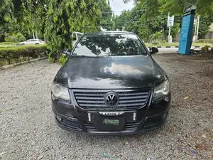 Volkswagen Passat 2010 Black