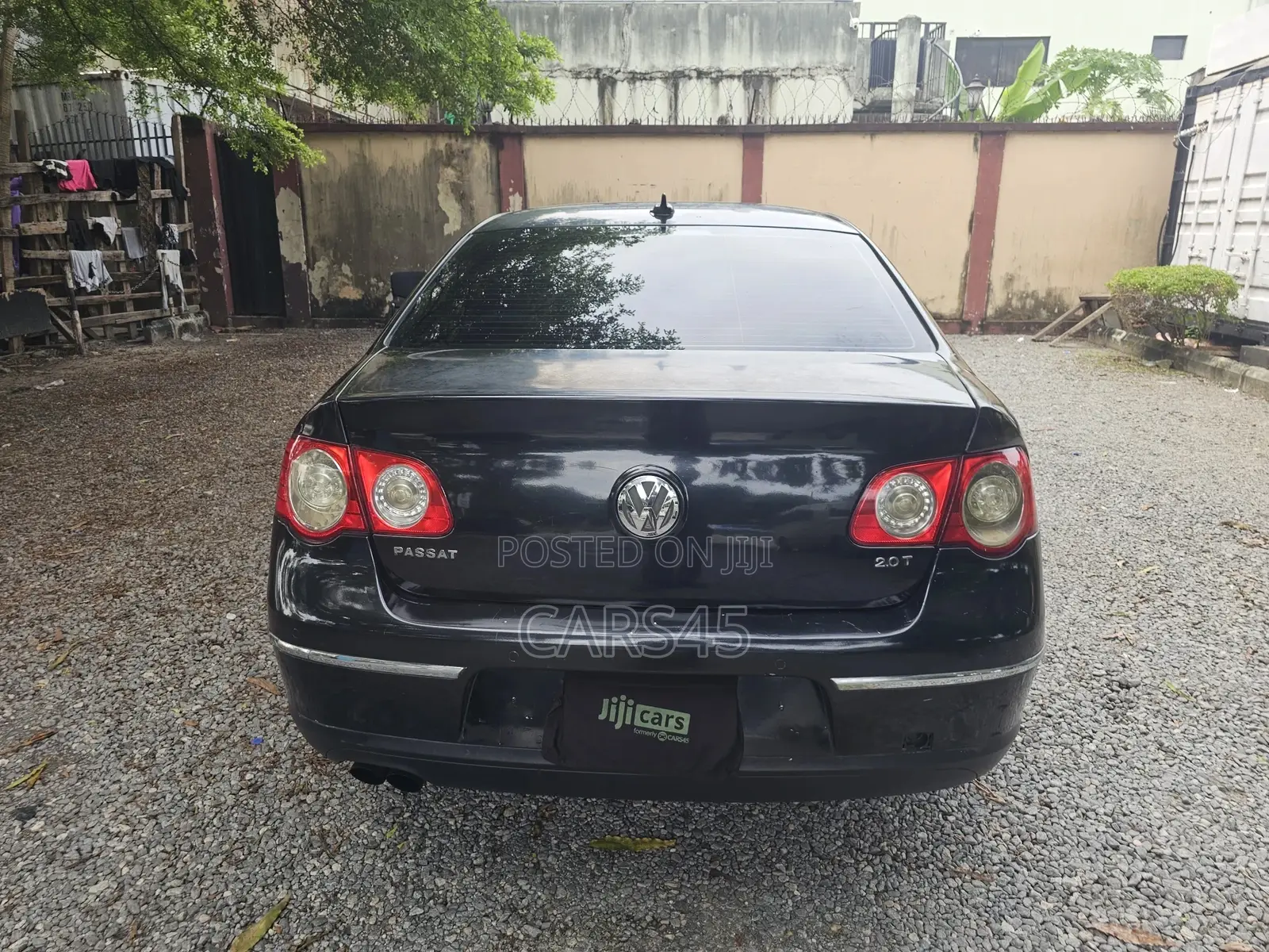 Volkswagen Passat 2010 Black