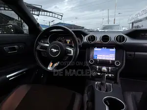 Ford Mustang GT Fastback 2020 Black