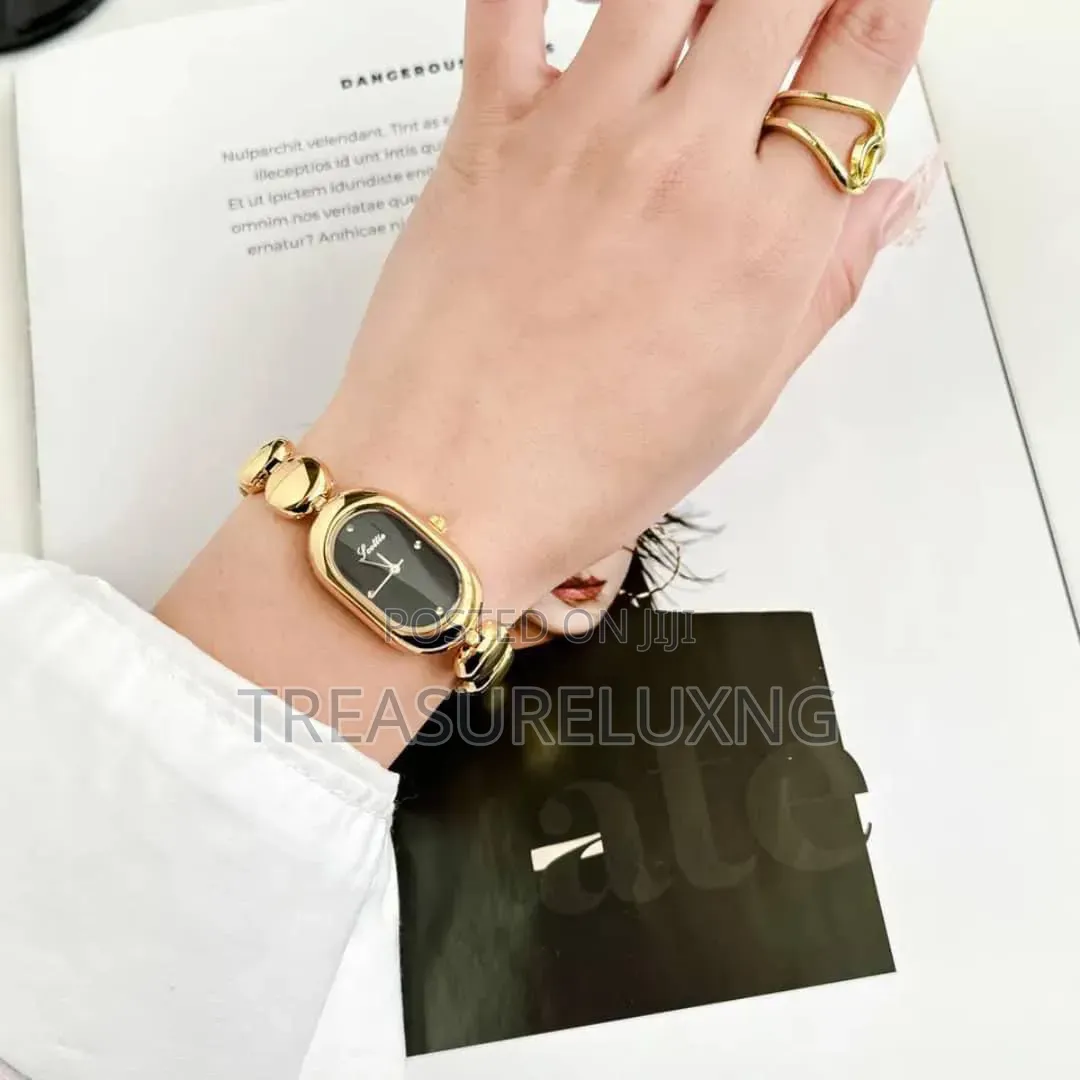 Classic Lady's Watch