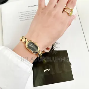 Classic Lady's Watch