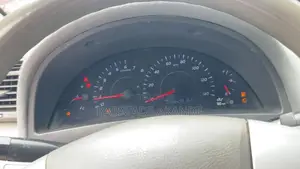 Toyota Camry LE 4dr Sedan (2.5L 4cyl 6AM) 2010 Red