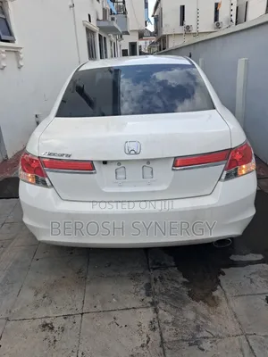 Honda Accord 2012 White