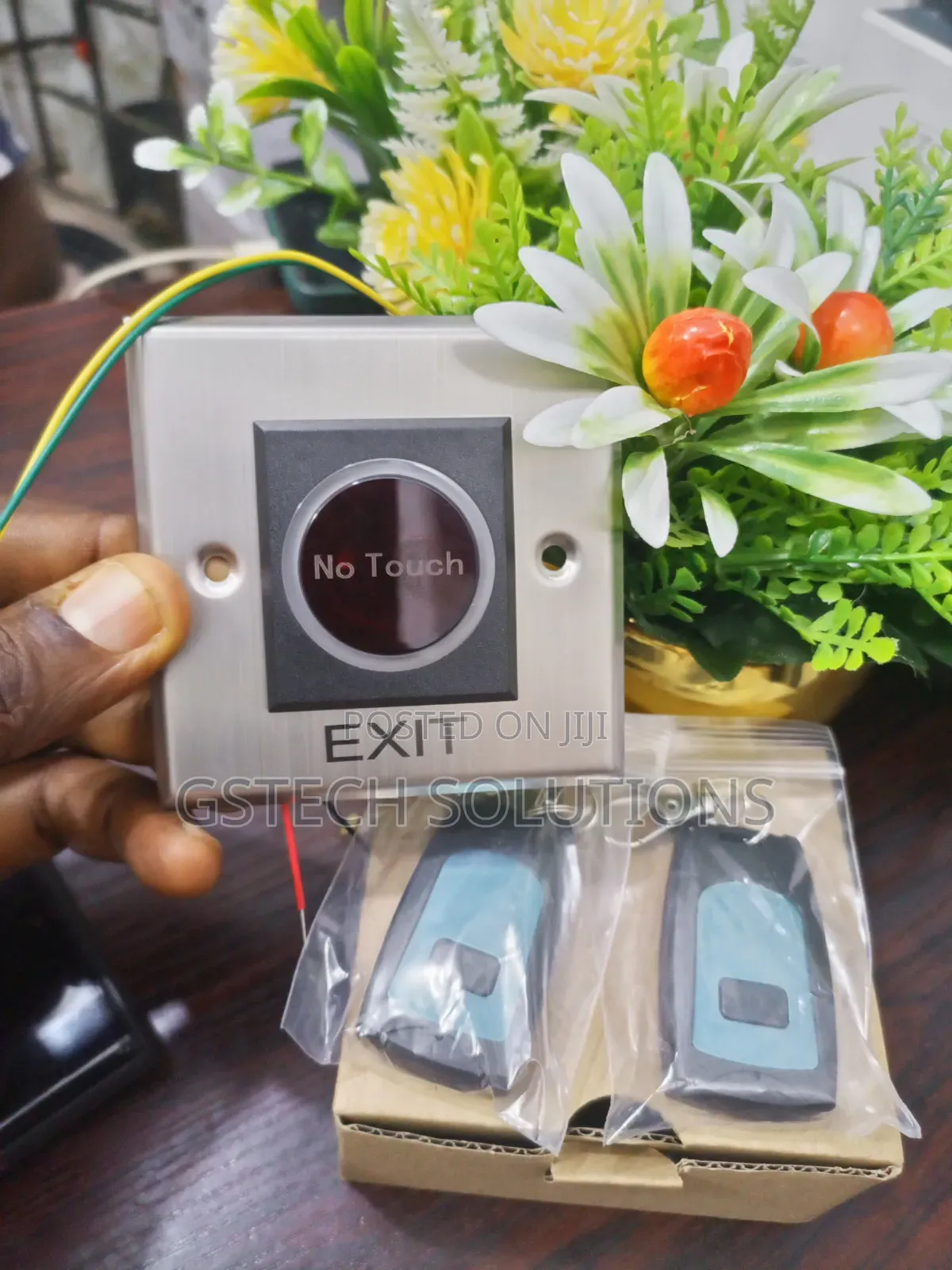 Infrared Sensor No Touch Exit Button With Two Remote Control