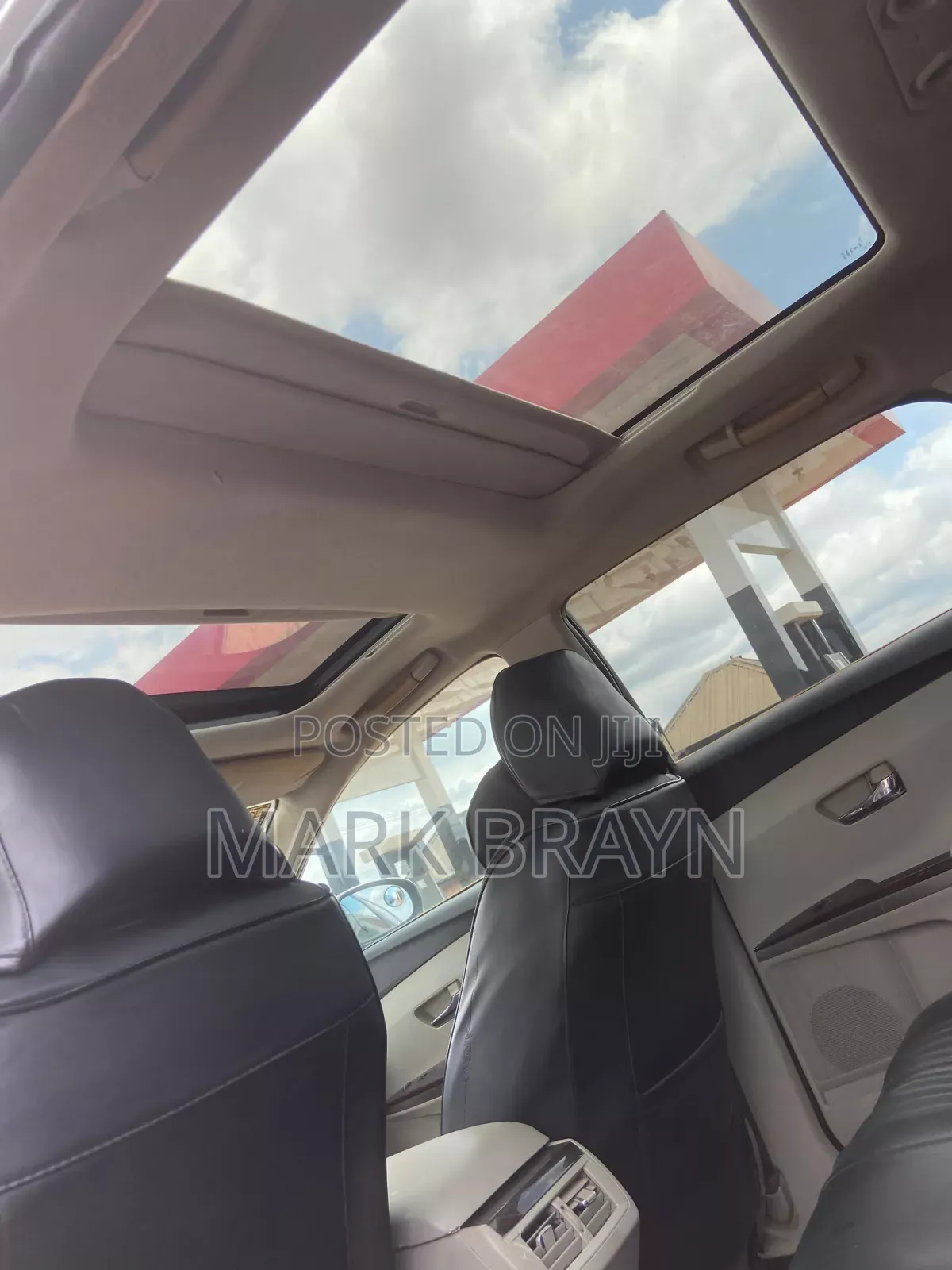 Toyota Venza 2010 Silver