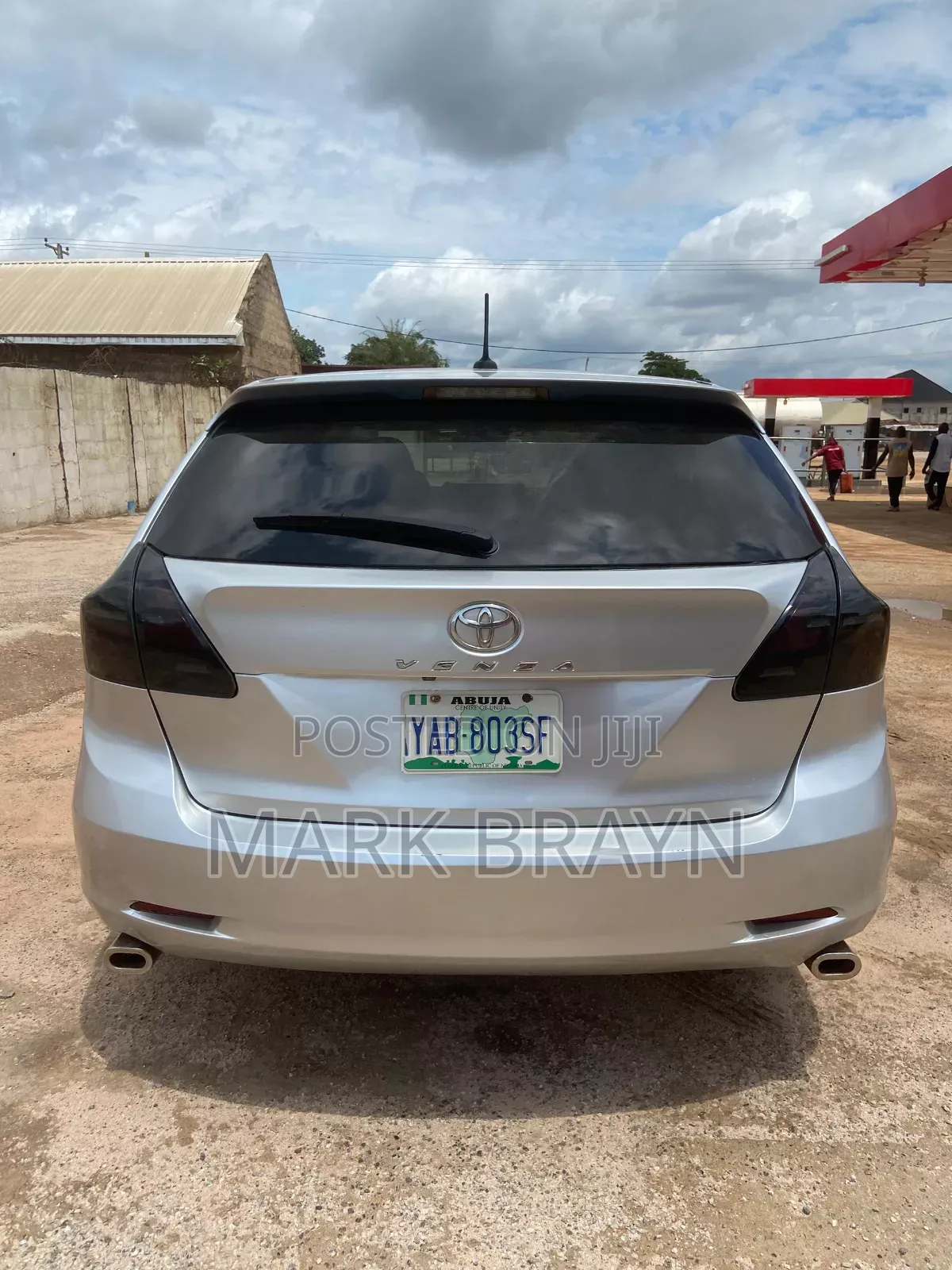 Toyota Venza 2010 Silver