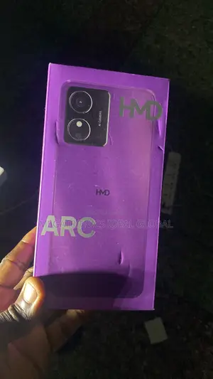 New HMD Arc 64 GB Black