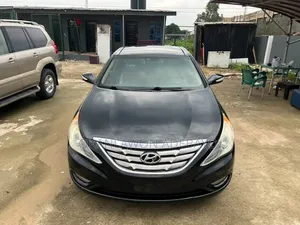 Hyundai Sonata 2012 Black