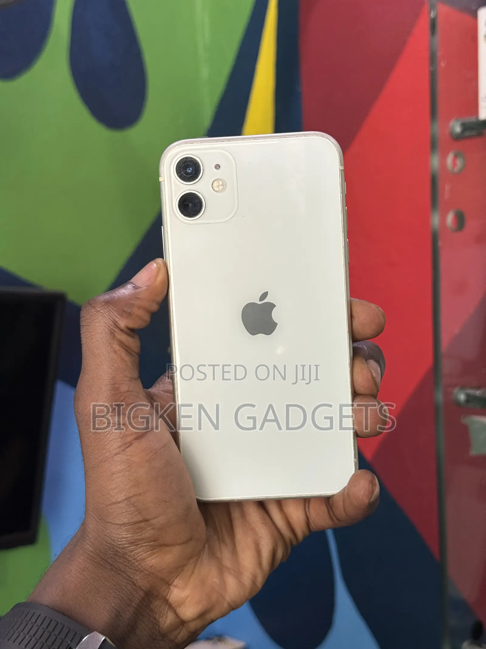 Apple iPhone 11 64 GB White