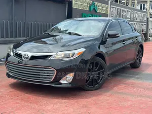 Toyota Avalon XLE 4dr Sedan (3.5L 6cyl 6A) 2014 Black