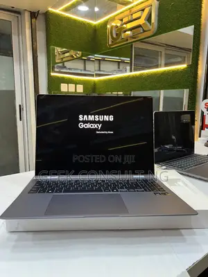 Laptop Samsung Galaxy Book4 360 16GB Intel SSD 512GB