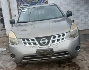 Nissan Rogue 2011 Gray