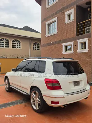 Mercedes-Benz GLK-Class 350 2012 White