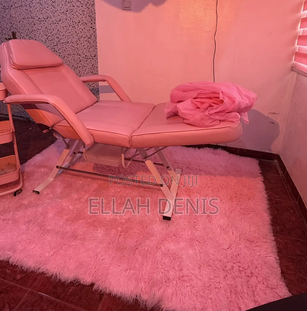 Lash Bed Set