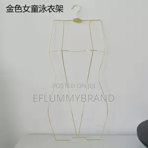 Curvy Hanger