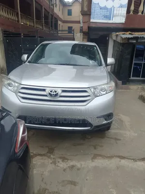 Toyota Highlander Limited 2012 Silver