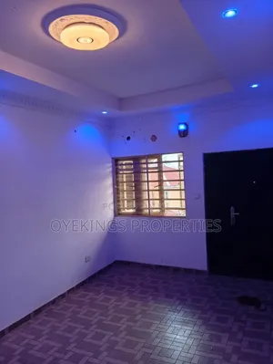 2bdrm Block of Flats in Peace Estate, Ajanla, Oluyole for rent