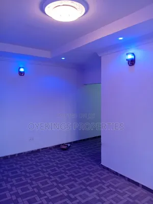 2bdrm Block of Flats in Peace Estate, Ajanla, Oluyole for rent