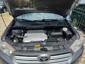 Toyota Highlander 2013 Beige