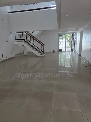 5 Bedroom Detached House Office Space