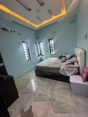 3bdrm Block of Flats in Olusoji, Oluyole for rent
