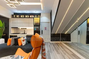 Immaculate Luxury 1-Bedroom Smart Apartment