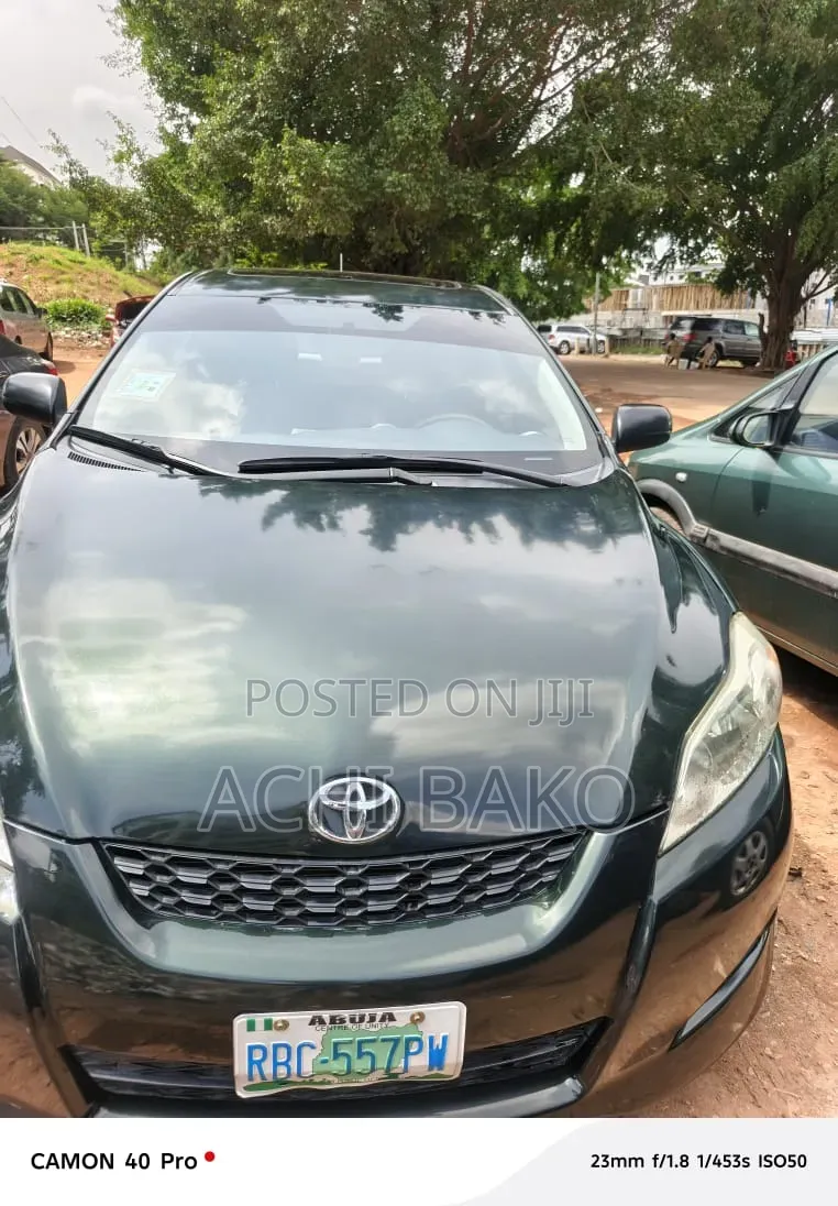 Toyota Matrix 2012 Green