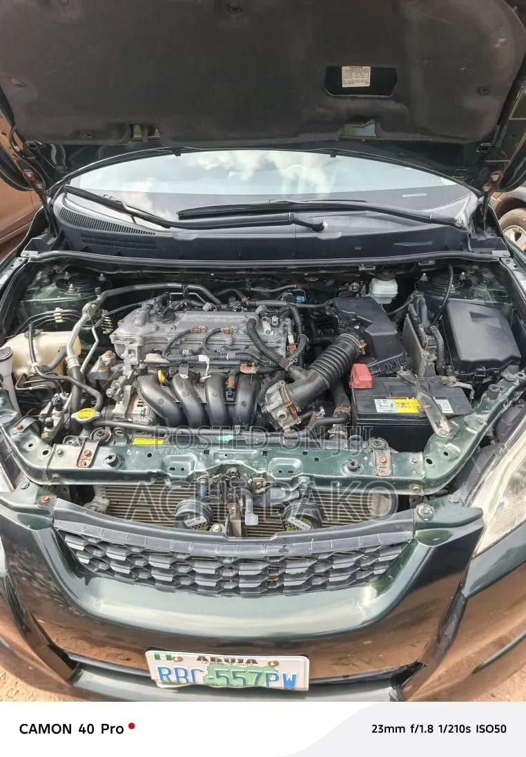 Toyota Matrix 2012 Green