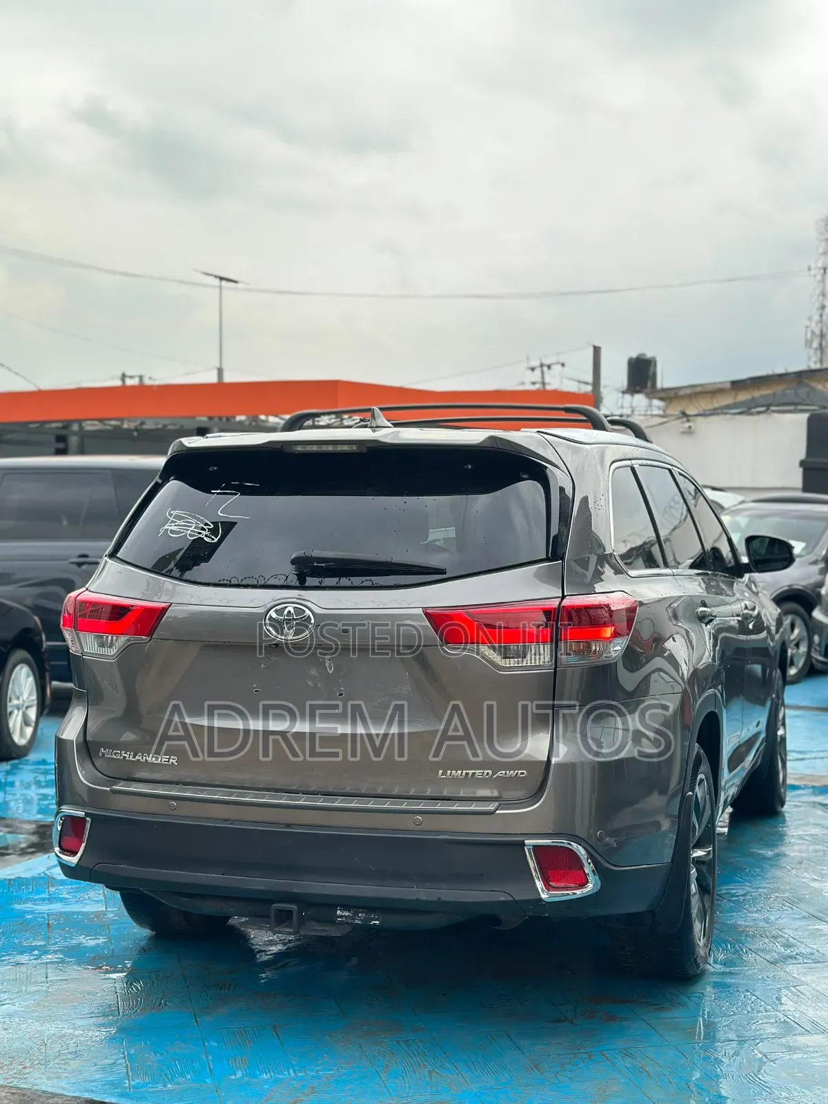 Toyota Highlander Limited V6 4x4 (3.5L 6cyl 6A) 2016 Gray