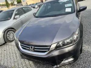 Honda Accord Sport 4dr Sedan FWD (2.4L 4cyl 2A) 2013 Gray