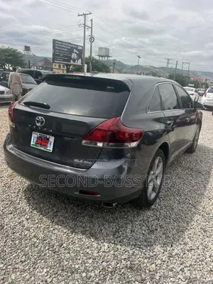 Toyota Venza XLE AWD V6 2013 Gray