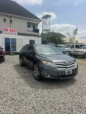 Toyota Venza XLE AWD V6 2013 Gray