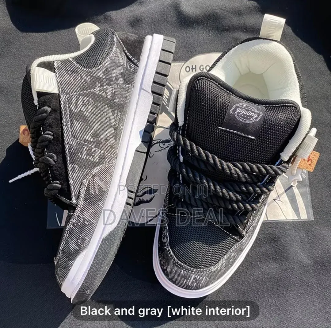 Casual Sneakers