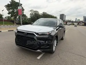Toyota Grand Highlander 2025 Black
