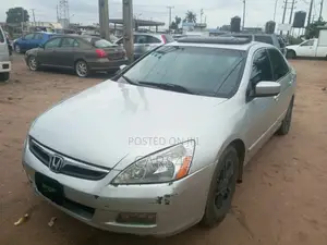 Honda Accord 2.0 Comfort Automatic 2006 Silver