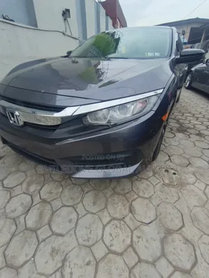 Honda Civic 2018 Gray