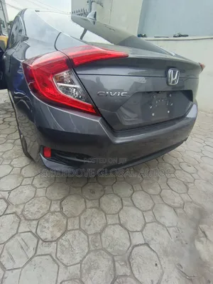 Honda Civic 2018 Gray