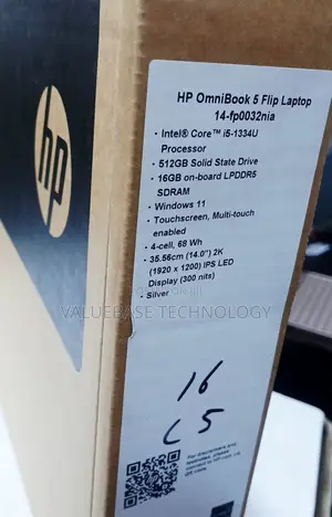 New Laptop HP OmniBook 5 14" 16GB Intel Core i5 SSD 512GB