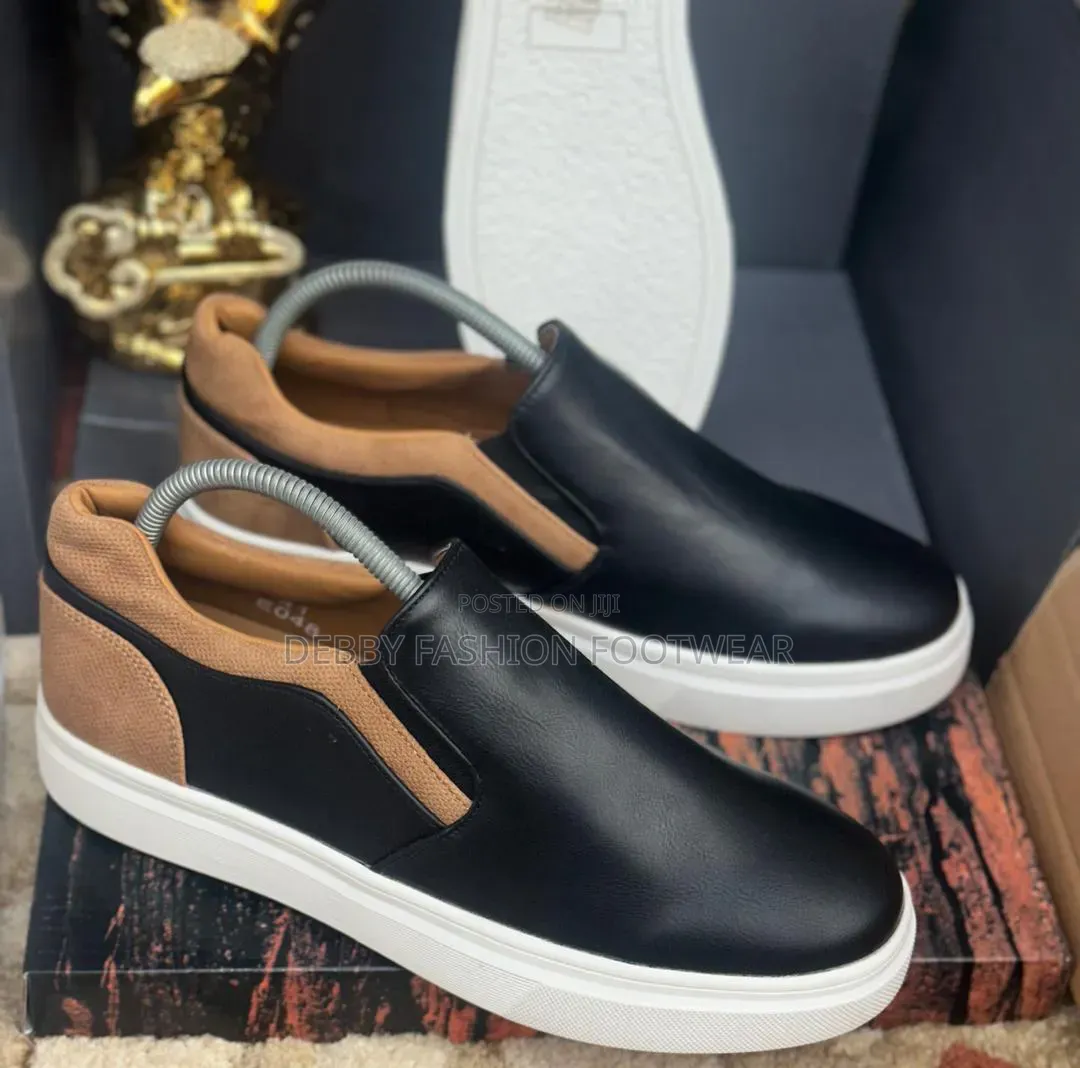 Stylish Canvas Shoes
