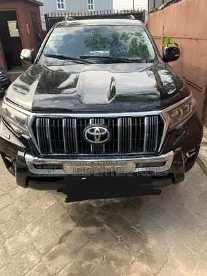 Toyota Land Cruiser Prado 2011 Black