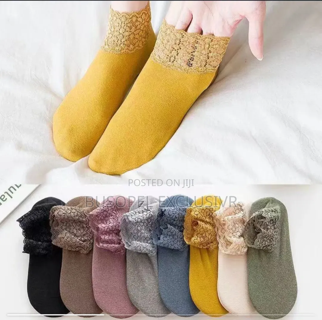 Ankle Lace Socks