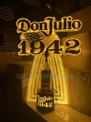 Don Julio Champagne/ Drink Carrier