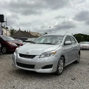 Toyota Matrix 2010 Silver